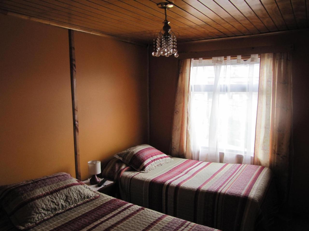 Hospedaje Los Cipreses Coyhaique Luaran gambar